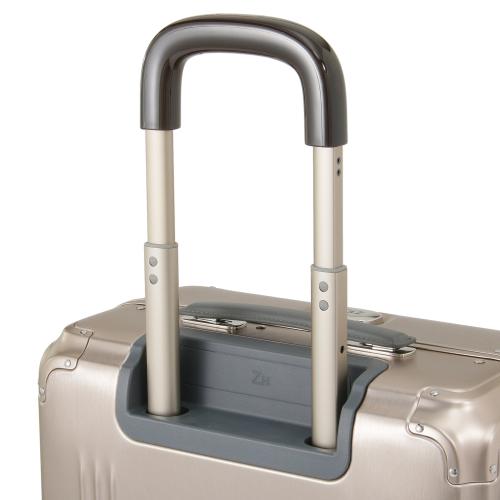 20���I���΂̃f�U�C���ɃC���X�p�C�A���ꂽ�A��i������l�ԍH�w�Ɋ�Â����n���h���́A�����E�����Ƃ�����������X���[�Y�ɁB�P�[�X�̊O���J���[�ɍ��킹�A�قȂ�n���h���J���[���̗p���Ă��܂��B