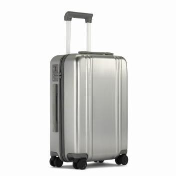 ZERO HALLIBURTONClassic Lightweight 4.0@Carry-On Travel Case 32L 81372