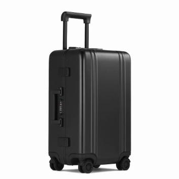 ZERO HALLIBURTONContinental Carry On Travel Case 34L 94422
