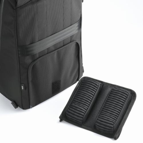 背面パッド:着脱可能で水洗いが出来ます