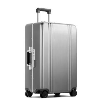 ZERO HALLIBURTONClassic Lightweight F Check-In-L Travel Case 72L 81612