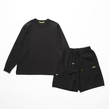 ChillSTSmooth Tech Knit Long Tee + Smooth Tech Knit Shorts