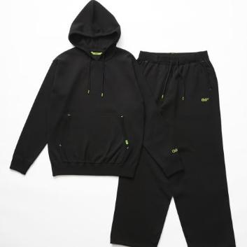 ChillSTSmooth Tech Knit Pullover Parka + Smooth Tech Knit Pants
