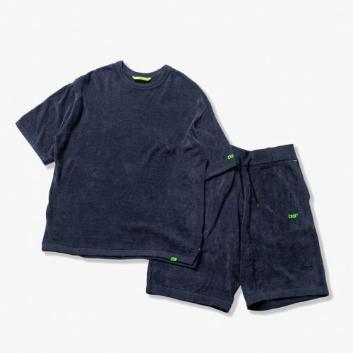 ChillSTCloud pile Tee + Cloud pile Shorts