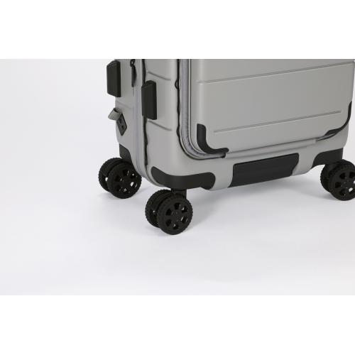 ���H�ł����s���\�ɂ���A��^�̃L���X�^�[