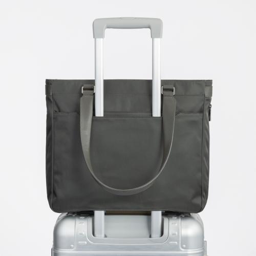 �X�[�c�P�[�X�̃v���h���C�u�n���h���ɌŒ�ł���Z�b�g�A�b�v�@�\