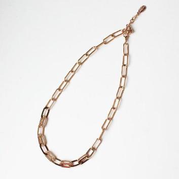 ���A�r�X�e���`�F�[���f�U�C���l�b�N���X