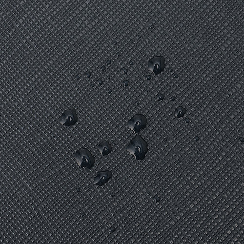 サフィアーノレザー調の高級感のある生地は、軽量かつ撥水性あり。<br>※完全防水ではございません。