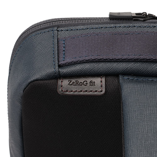 uZeRoG®fitv^O<br>uZeRoG®fitv́uZeRoG®vɁuHUMOFIT®viłłB