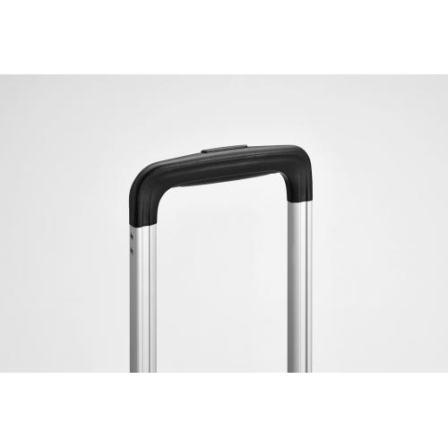 ���i�K�����\�ȃv���h���C�u�n���h��