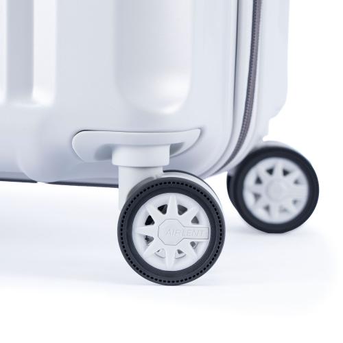 NEW AIRLENT�@�L���X�^�[