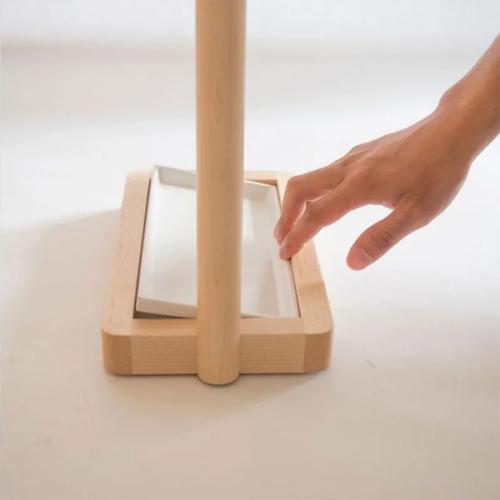 ���󂯃g���[�͎��O���\�ł��B