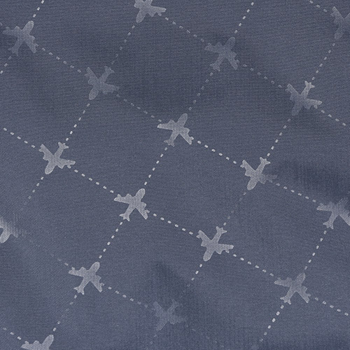 内装生地にはさりげなく飛行機柄が入っています