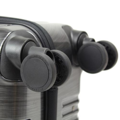 �X�g�b�p�[�t���_�u���z�C�[���L���X�^�[