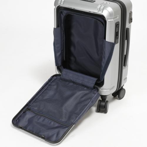 ササマチ部はベルクロ着脱で容易にフルオープンが可能