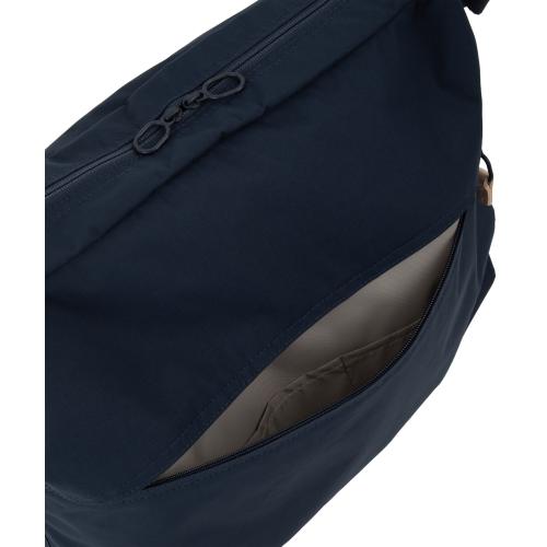 �����ނ��X���[�Y�ɏo������ł���t�����g�|�P�b�g