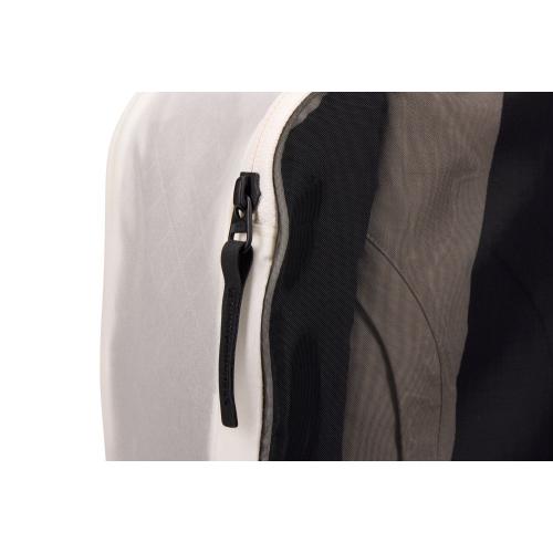 ���s���̈ߗނ����ꂢ�Ɏ��[����̂ɍœK