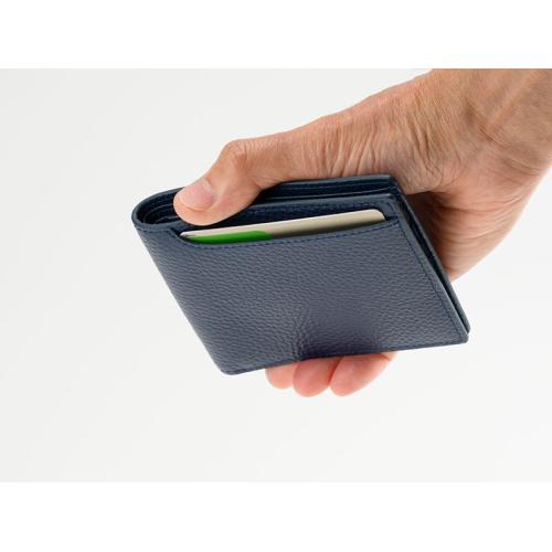 �A�E�g�|�P�b�g��IC�J�[�h�Ȃǂ�����̂ɕ֗����J�[�h�͕t�����܂���