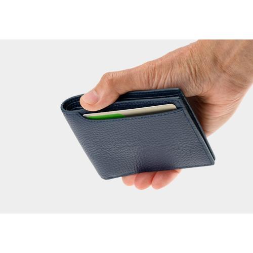 �A�E�g�|�P�b�g�ɂ͂h�b�J�[�h������ƕ֗����J�[�h�͕t�����܂���