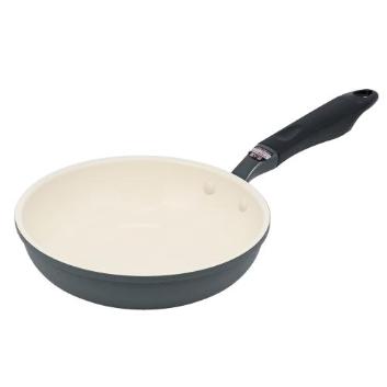 ��LIV PLUS���A���G�b�^�Z���~�b�N�@IH�t���C�p���@20cm